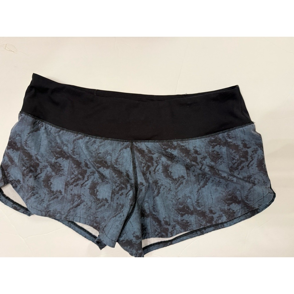 Vuori women's M Omni Performance Running Shorts Blue Tide Dunes Lined Great